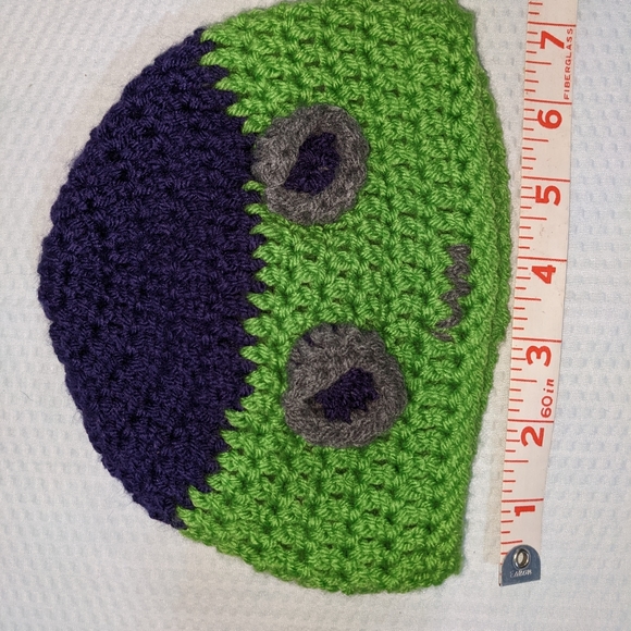 Halloween Monster Crochet Baby Toddler Hat HANDCRAFTED NEW - Picture 2 of 3